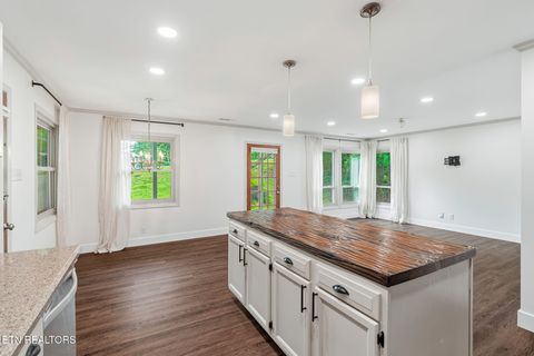 Tiny photo for 1324 Huntington Rd, Knoxville, TN 37919 (MLS # 1346632)