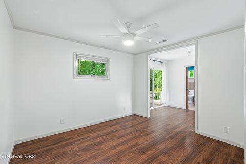 Tiny photo for 1324 Huntington Rd, Knoxville, TN 37919 (MLS # 1346632)