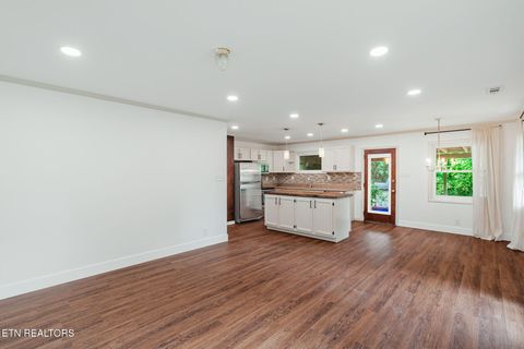 Tiny photo for 1324 Huntington Rd, Knoxville, TN 37919 (MLS # 1346632)