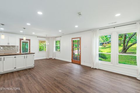 Tiny photo for 1324 Huntington Rd, Knoxville, TN 37919 (MLS # 1346632)