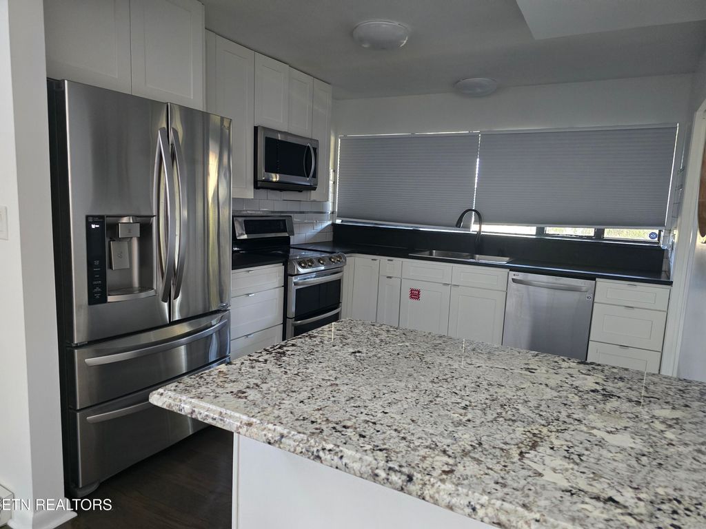 Photo of 745 Morningside Drive, Sevierville, TN 37862 (MLS # 1326092)