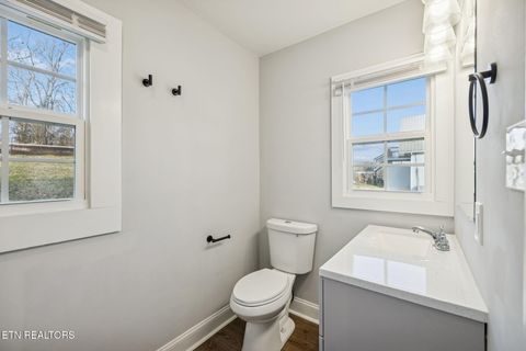 Tiny photo for 1601 Cecil Ave, Knoxville, TN 37917 (MLS # 1325947)