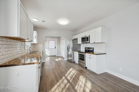 Tiny photo for 1601 Cecil Ave, Knoxville, TN 37917 (MLS # 1325947)