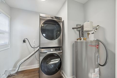 Tiny photo for 1601 Cecil Ave, Knoxville, TN 37917 (MLS # 1325947)