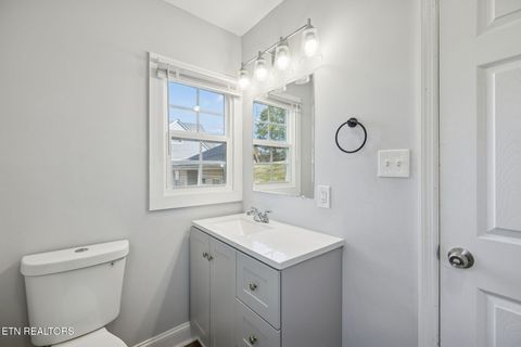 Tiny photo for 1601 Cecil Ave, Knoxville, TN 37917 (MLS # 1325947)