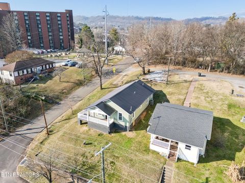 Tiny photo for 1601 Cecil Ave, Knoxville, TN 37917 (MLS # 1325947)