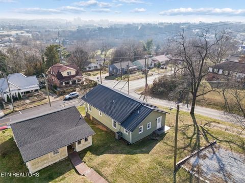 Tiny photo for 1601 Cecil Ave, Knoxville, TN 37917 (MLS # 1325947)