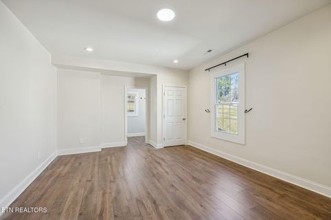 Tiny photo for 1601 Cecil Ave, Knoxville, TN 37917 (MLS # 1325947)