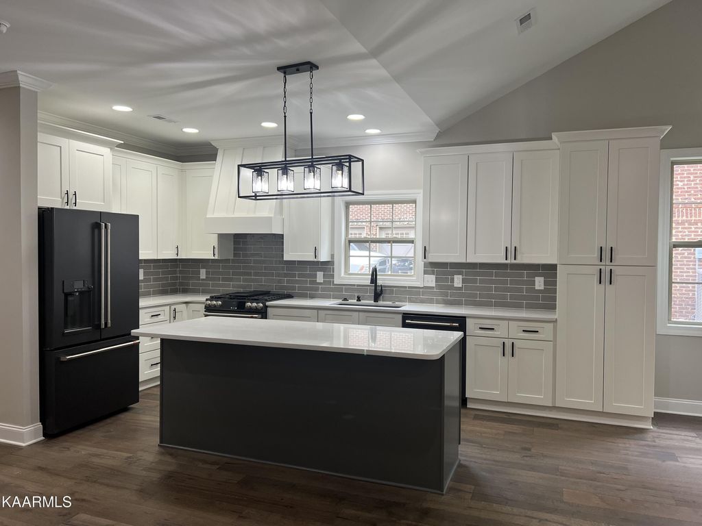 Photo of 1574 Tsuga Drive, Alcoa, TN 37701 (MLS # 1216026)