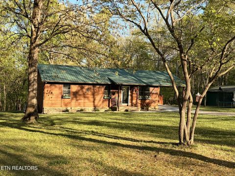 Photo of 533 Robbins Rd, Crossville, TN 38572 (MLS # 1337624)