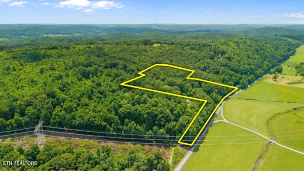 1913 DRY FORK VALLEY RD, PHILADELPHIA, TN 37846 - Image dbf67f30d72654652cfbddd2a652e949/4054475968