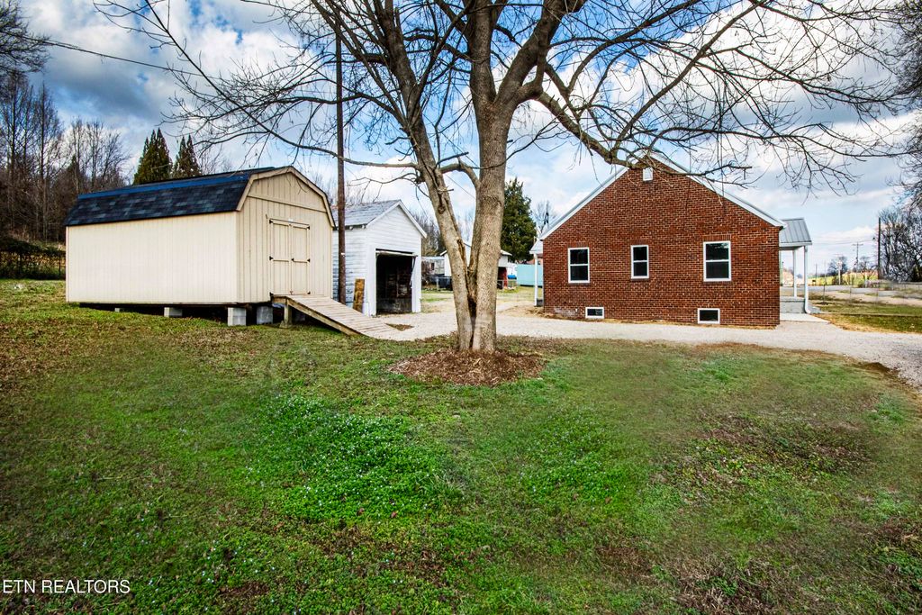 Photo of 26180 W Lee Hwy, Philadelphia, TN 37846 (MLS # 1325964)