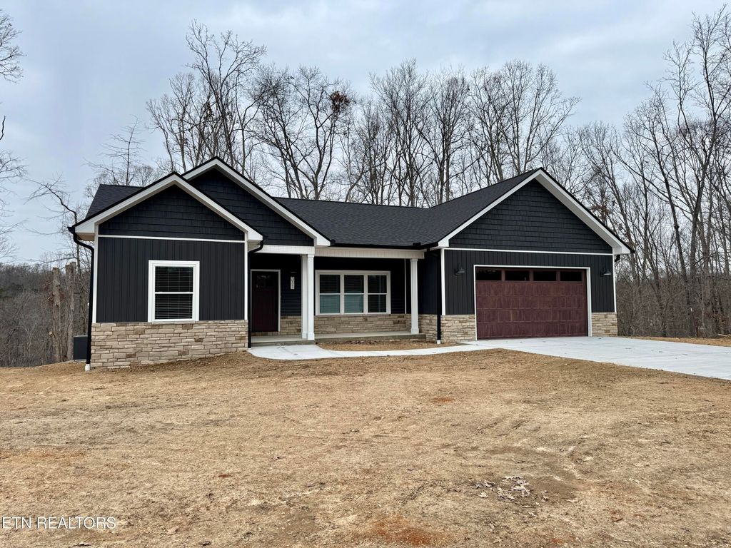 Photo of 311 Country Lane, Lenoir City, TN 37771 (MLS # 1326189)
