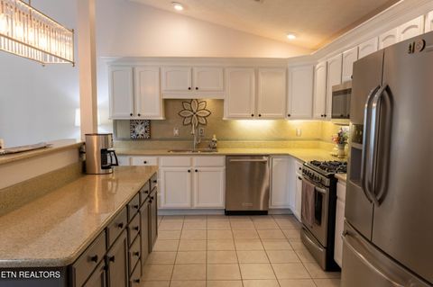 Tiny photo for 6800 Pemmbrooke Shire Lane, Knoxville, TN 37909 (MLS # 1318234)