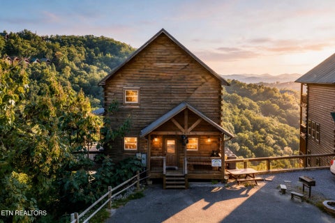 Photo of 1876 Billard Way, Sevierville, TN 37876 (MLS # 1355580)