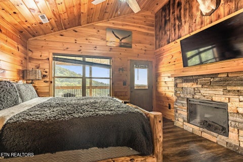 Tiny photo for 1876 Billard Way, Sevierville, TN 37876 (MLS # 1355580)