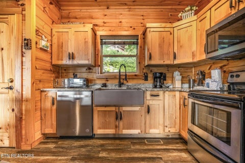 Tiny photo for 1876 Billard Way, Sevierville, TN 37876 (MLS # 1355580)