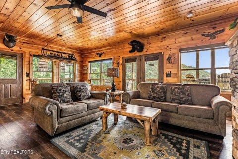 Tiny photo for 1876 Billard Way, Sevierville, TN 37876 (MLS # 1355580)