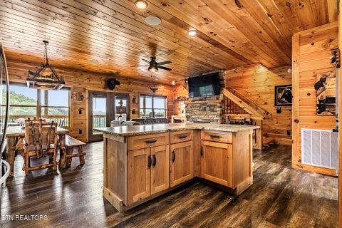 Tiny photo for 1876 Billard Way, Sevierville, TN 37876 (MLS # 1355580)