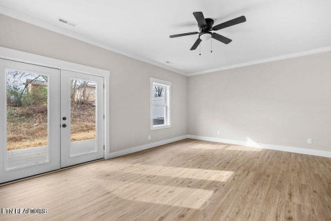 Tiny photo for 715 Haig St, Maryville, TN 37801 (MLS # 1356051)