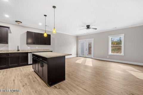 Tiny photo for 715 Haig St, Maryville, TN 37801 (MLS # 1356051)