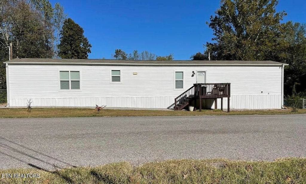 Photo of 120 East Circle, Powell, TN 37849 (MLS # 1320263)