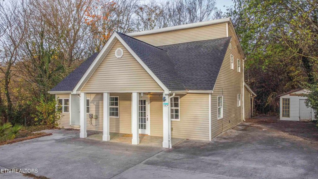 Photo of 2544 Mentor Rd, Louisville, TN 37777 (MLS # 1280002)