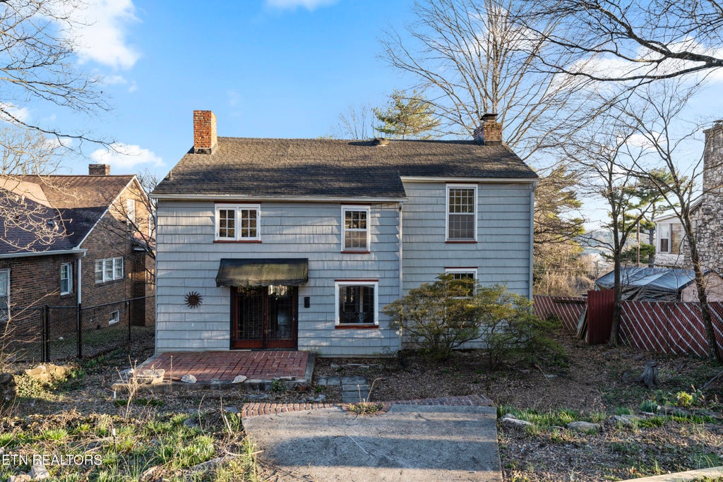 Photo of 1870 SE Prospect Place, Knoxville, TN 37915 (MLS # 1291012)