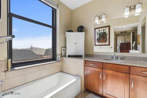 Tiny photo for 531 S Gay St #901, Knoxville, TN 37902 (MLS # 1330935)