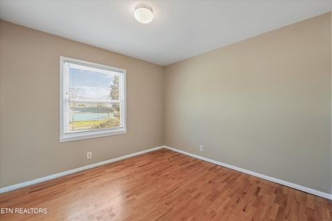 Tiny photo for 5709 Stoneleigh Rd, Knoxville, TN 37912 (MLS # 1325583)