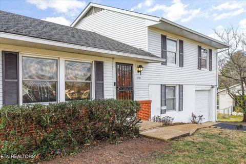 Tiny photo for 5709 Stoneleigh Rd, Knoxville, TN 37912 (MLS # 1325583)