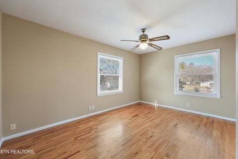 Tiny photo for 5709 Stoneleigh Rd, Knoxville, TN 37912 (MLS # 1325583)