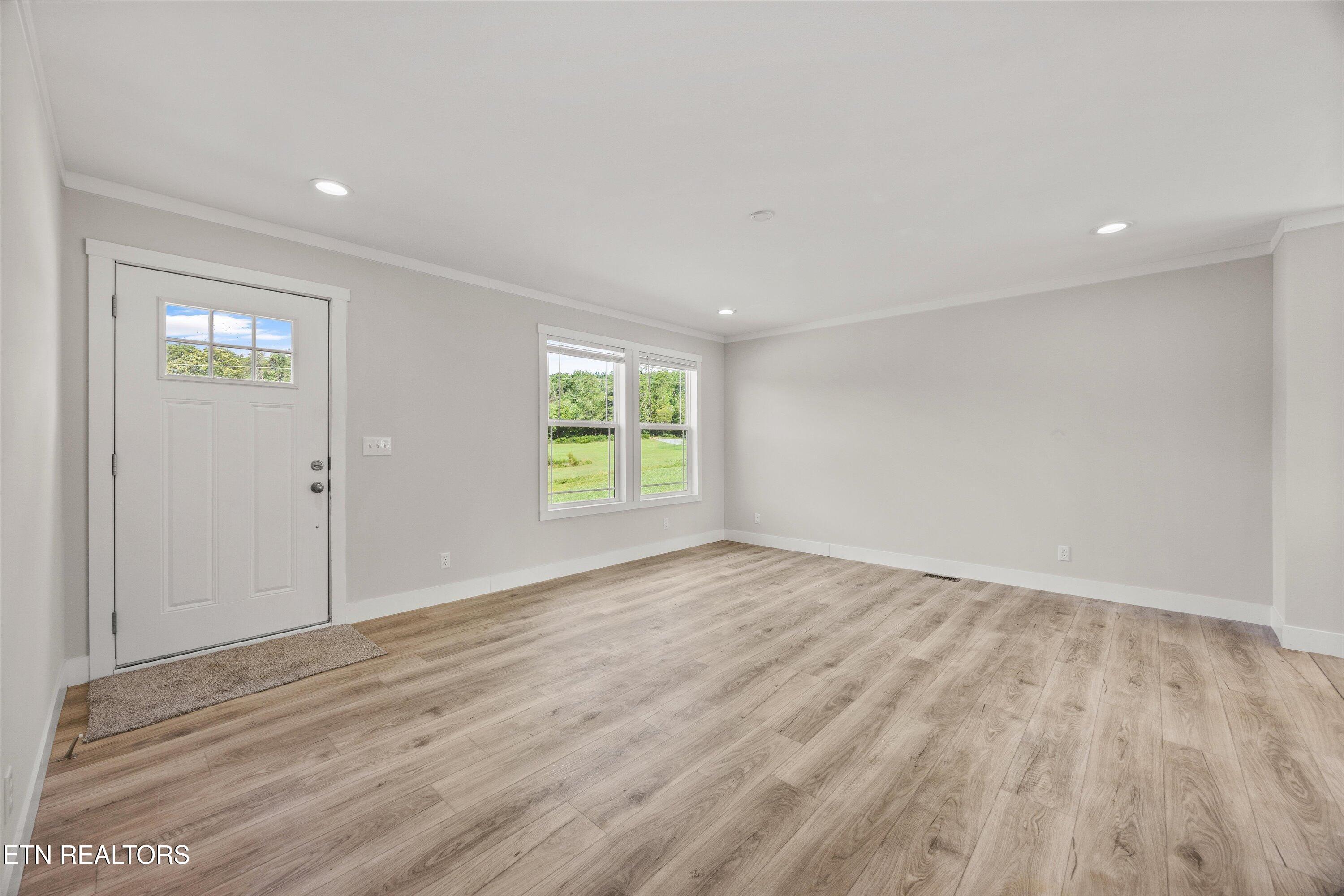 336 Greenbriar Rd