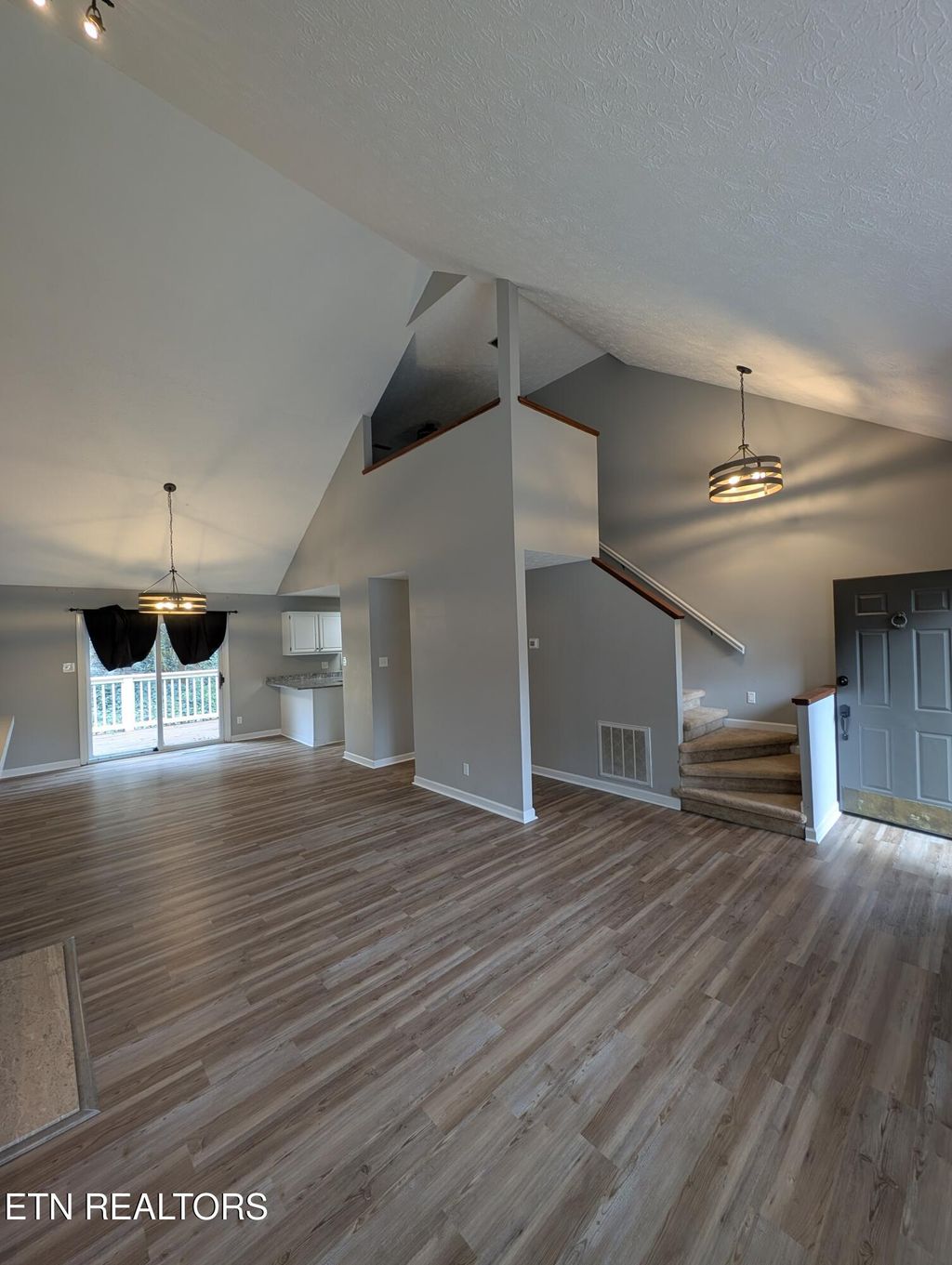 Photo of 915 Miles Court, Knoxville, TN 37923 (MLS # 1332634)