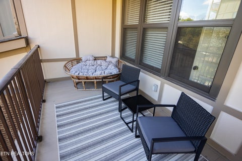 Tiny photo for 445 W Blount Ave #303, Knoxville, TN 37920 (MLS # 1351340)