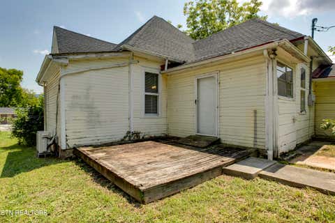 Tiny photo for 914 Ohio Ave, Etowah, TN 37331 (MLS # 1349985)
