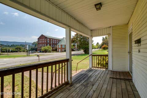 Tiny photo for 914 Ohio Ave, Etowah, TN 37331 (MLS # 1349985)