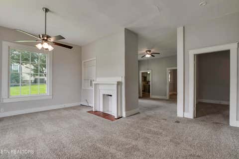 Tiny photo for 914 Ohio Ave, Etowah, TN 37331 (MLS # 1349985)