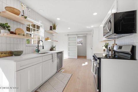 Tiny photo for 605 Summerdale Drive, Knoxville, TN 37934 (MLS # 1337776)