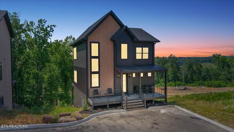 Photo of 1353 Reedmont Way, Sevierville, TN 37876 (MLS # 1324012)