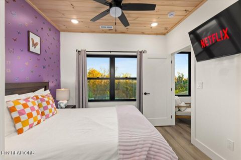 Tiny photo for 1353 Reedmont Way, Sevierville, TN 37876 (MLS # 1324012)