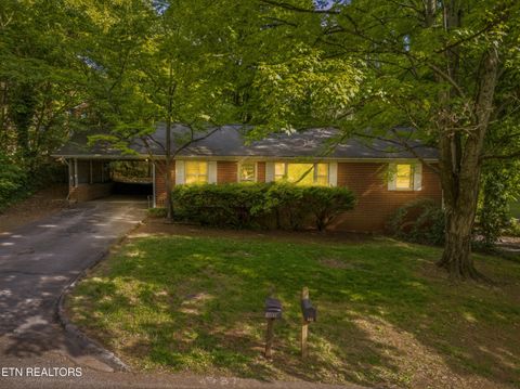 Tiny photo for 504 Hayworth Drive, Knoxville, TN 37920 (MLS # 1341630)