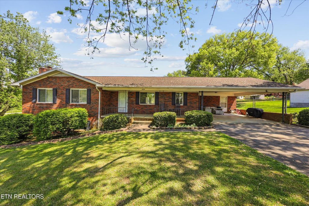 Photo of 4124 Shaw Drive, Rockford, TN 37853 (MLS # 1335920)