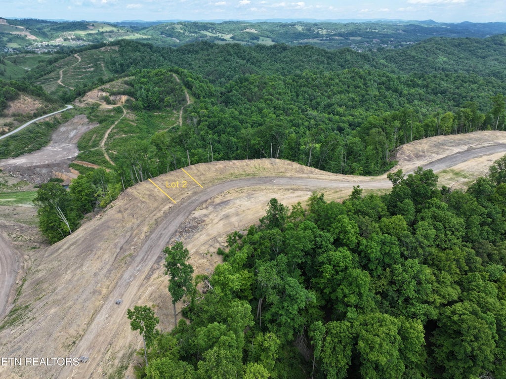 Photo of 2 Sommet Ridge East LN, Tazewell, TN 37879 (MLS # 1342723)