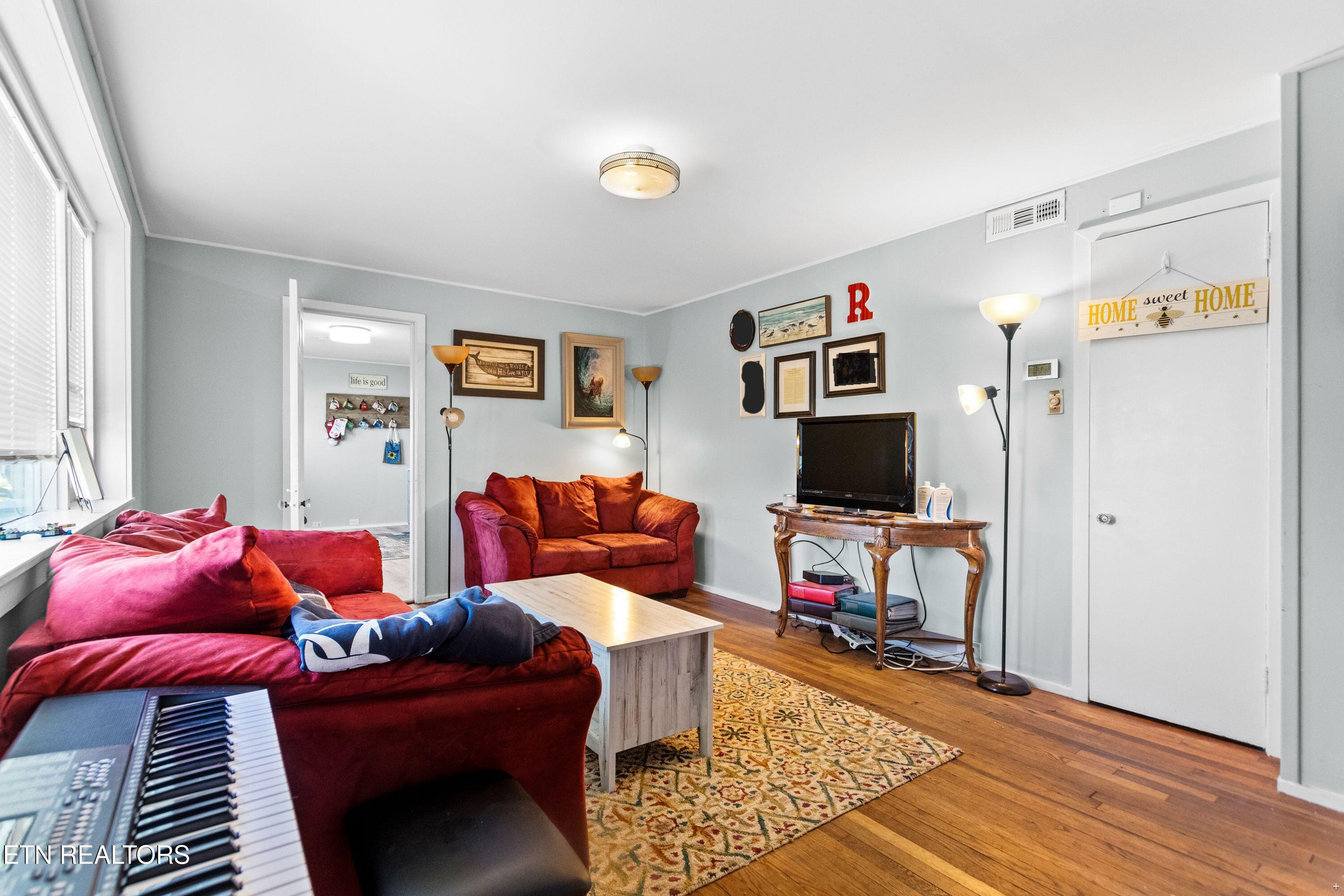 111 Vienna Rd