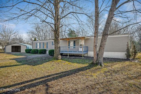 Photo of 67 Fairview Loop Loop, Crossville, TN 38571 (MLS # 1324793)