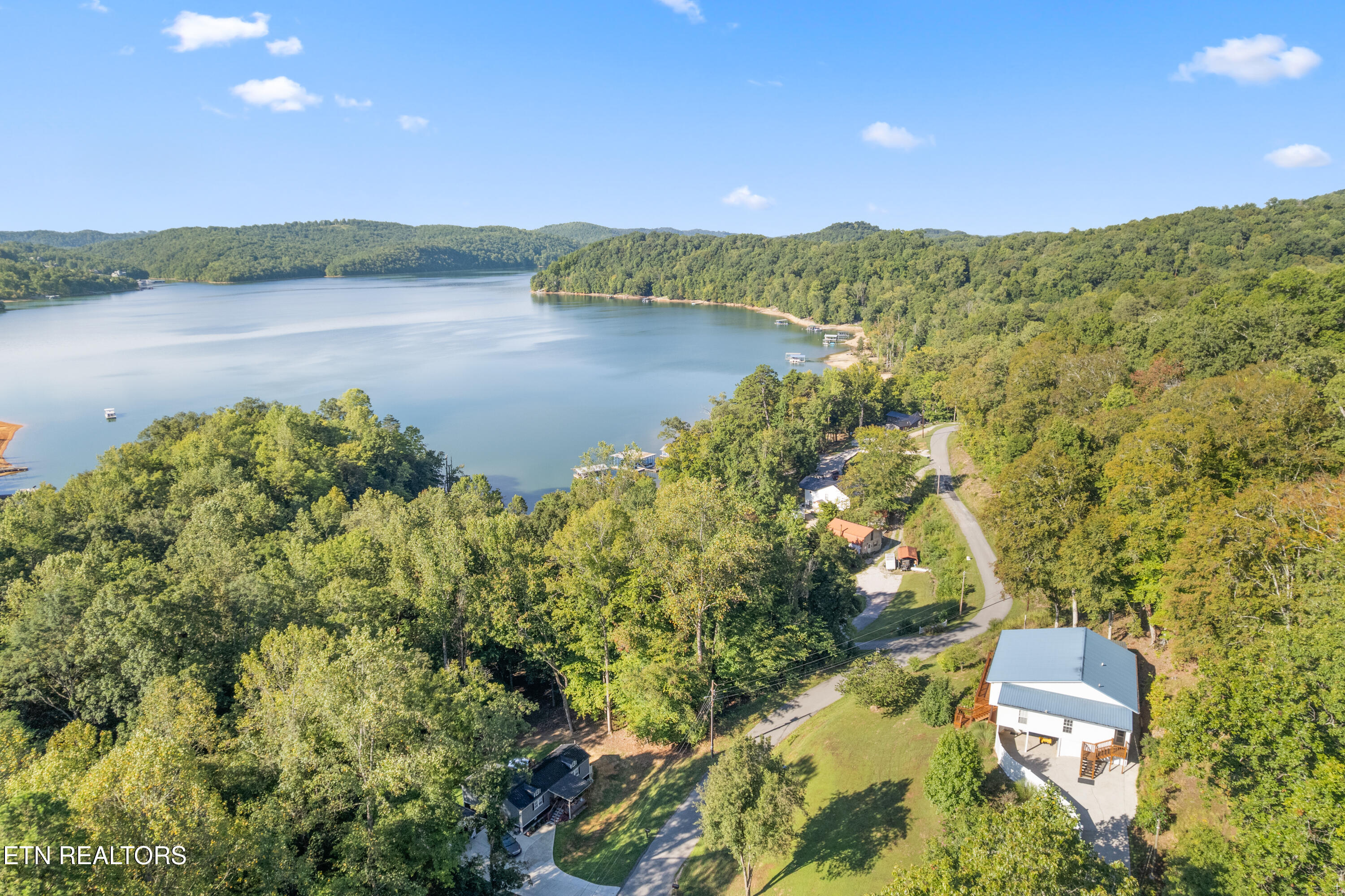 755 Tanglewood Rd