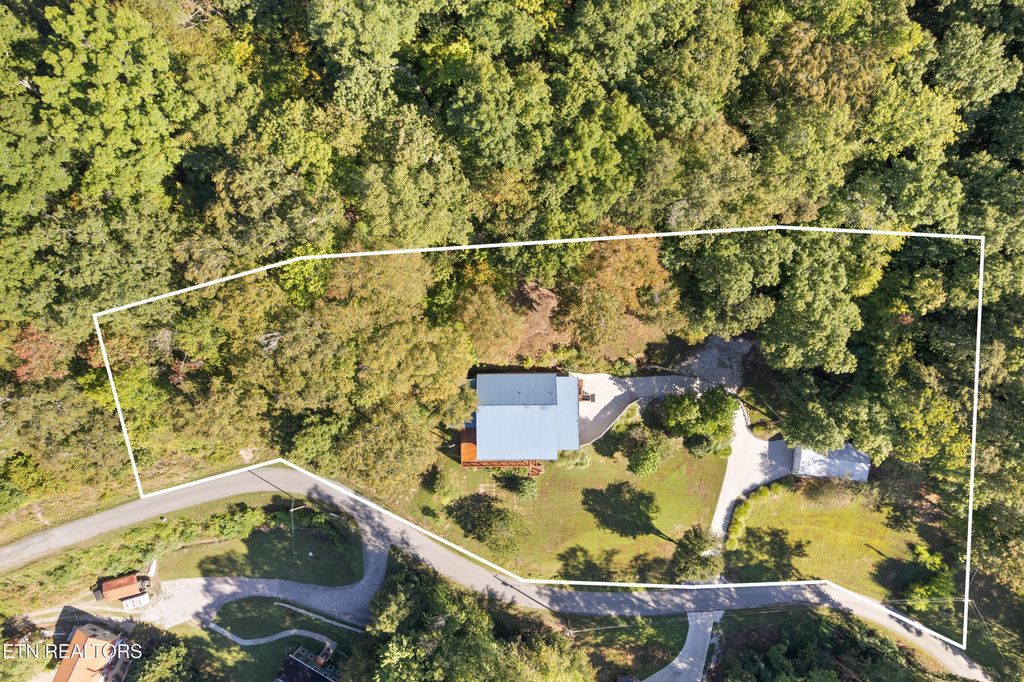 Photo of 755 Tanglewood Rd, Sharps Chapel, TN 37866 (MLS # 1313146)