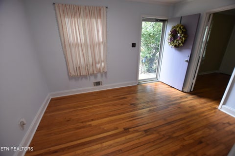 Tiny photo for 127 Amherst Lane, Oak Ridge, TN 37830 (MLS # 1354017)