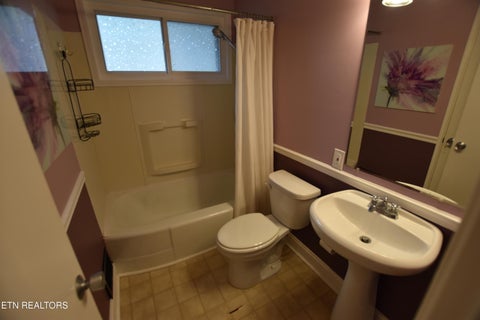Tiny photo for 127 Amherst Lane, Oak Ridge, TN 37830 (MLS # 1354017)